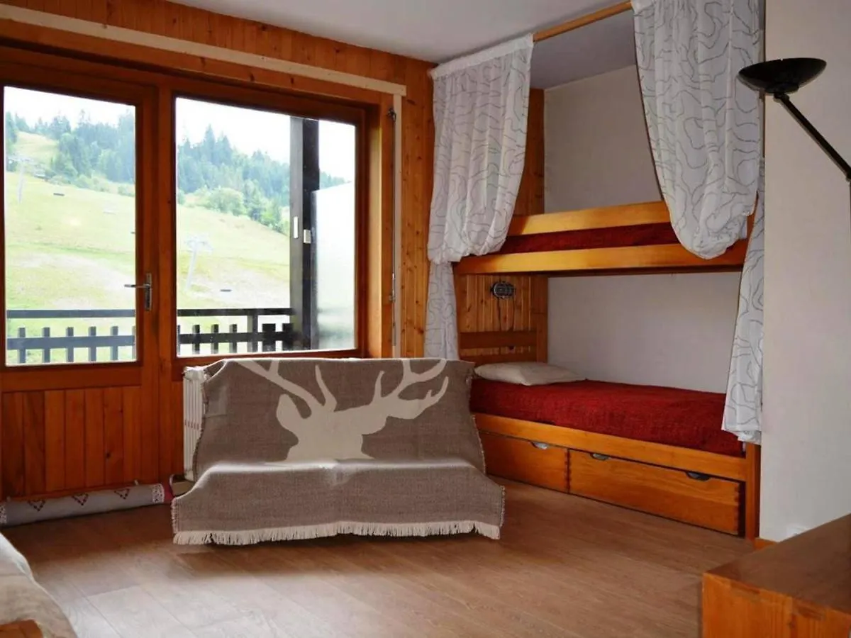 Studio Confortable Avec Balcon Pres Des Pistes - Fr-1-241-116 Le Grand-Bornand 0*,  Frankrike