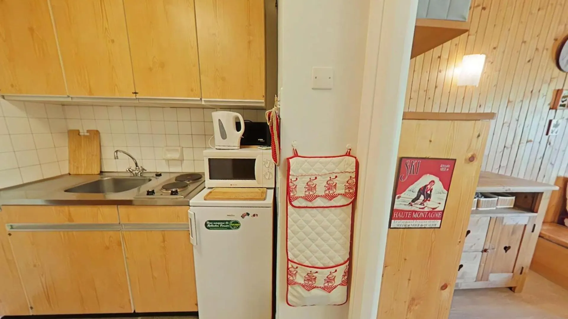 לה גראן-בורנו Studio Confortable Avec Balcon Pres Des Pistes - Fr-1-241-116 0*, לה גראן-בורנו צרפת