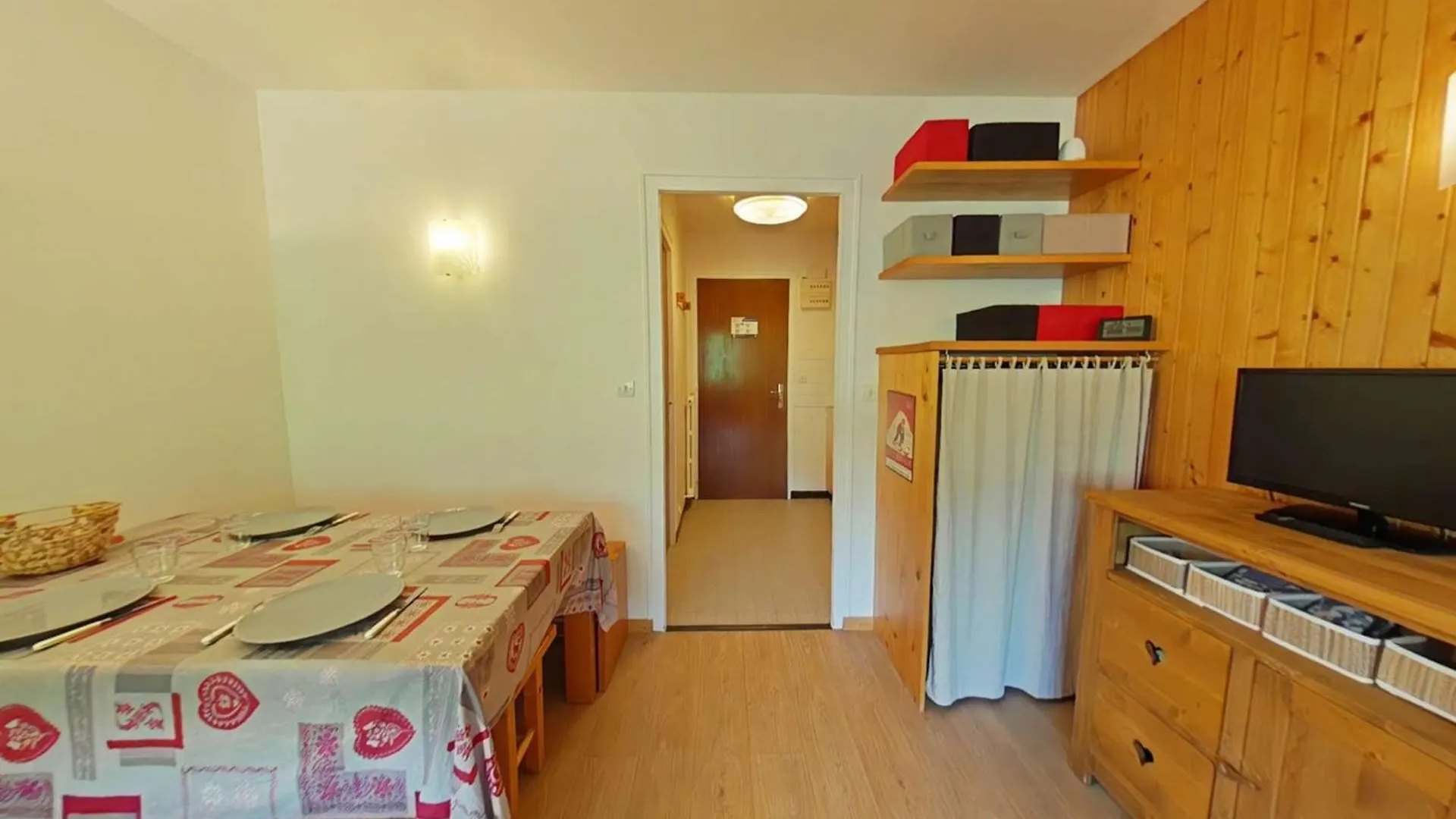 Studio Confortable Avec Balcon Pres Des Pistes - Fr-1-241-116 Le Grand-Bornand 0*,